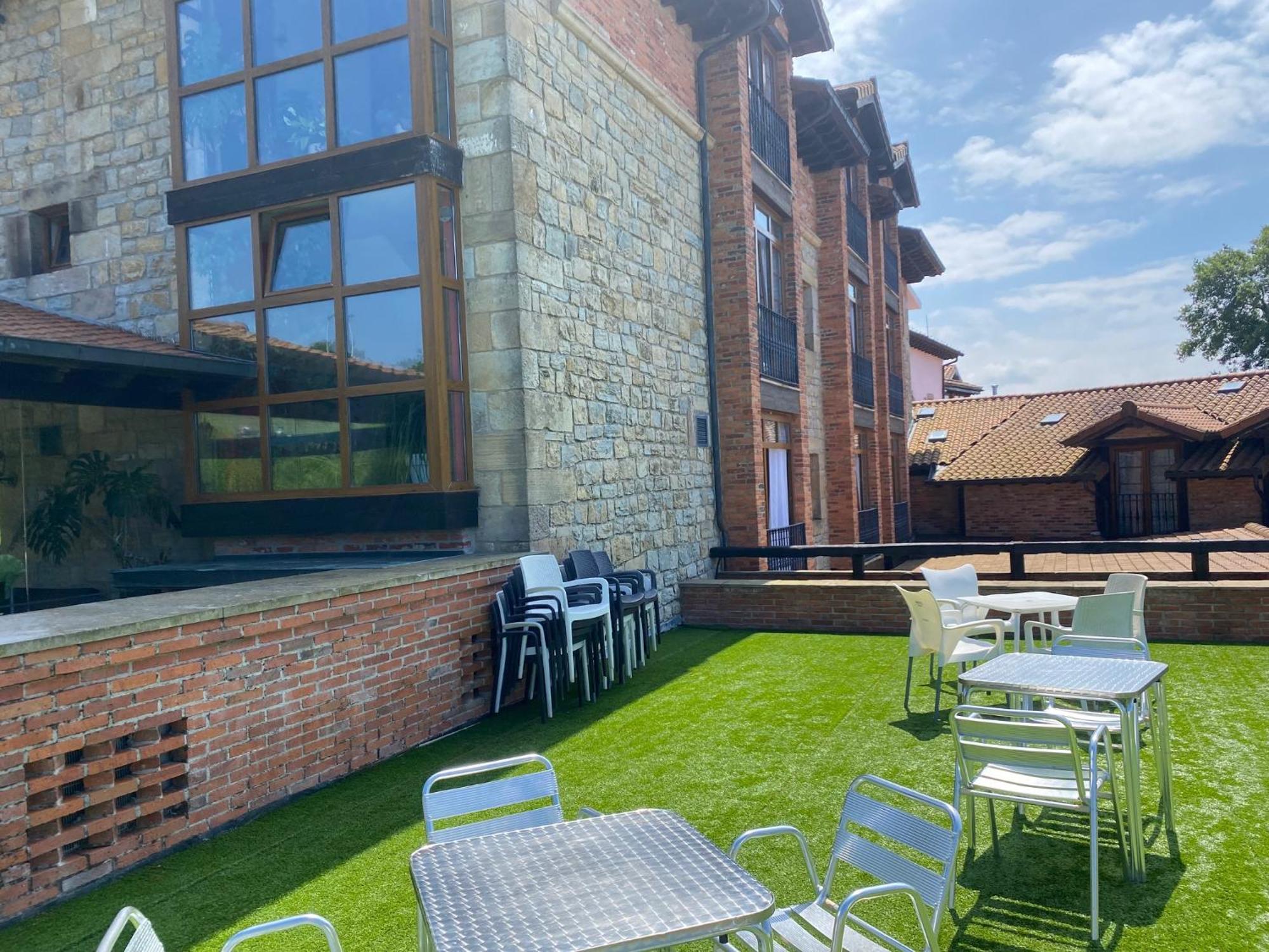 Hotel Marfrei Hinojedo Екстер'єр фото