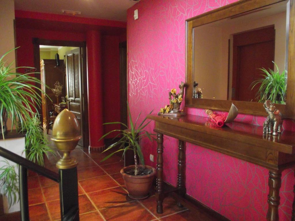 Hotel Marfrei Hinojedo Екстер'єр фото